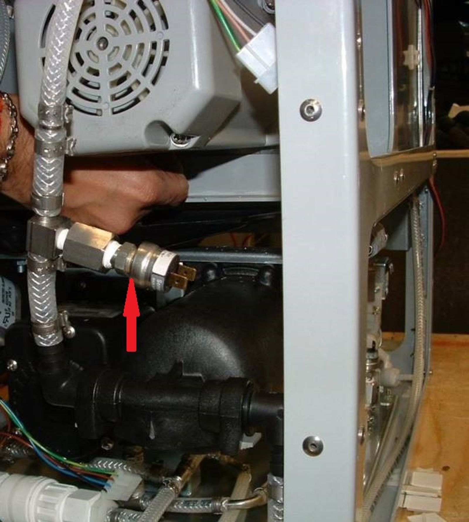 Barrel Fill Switch – Older Units — step illustration